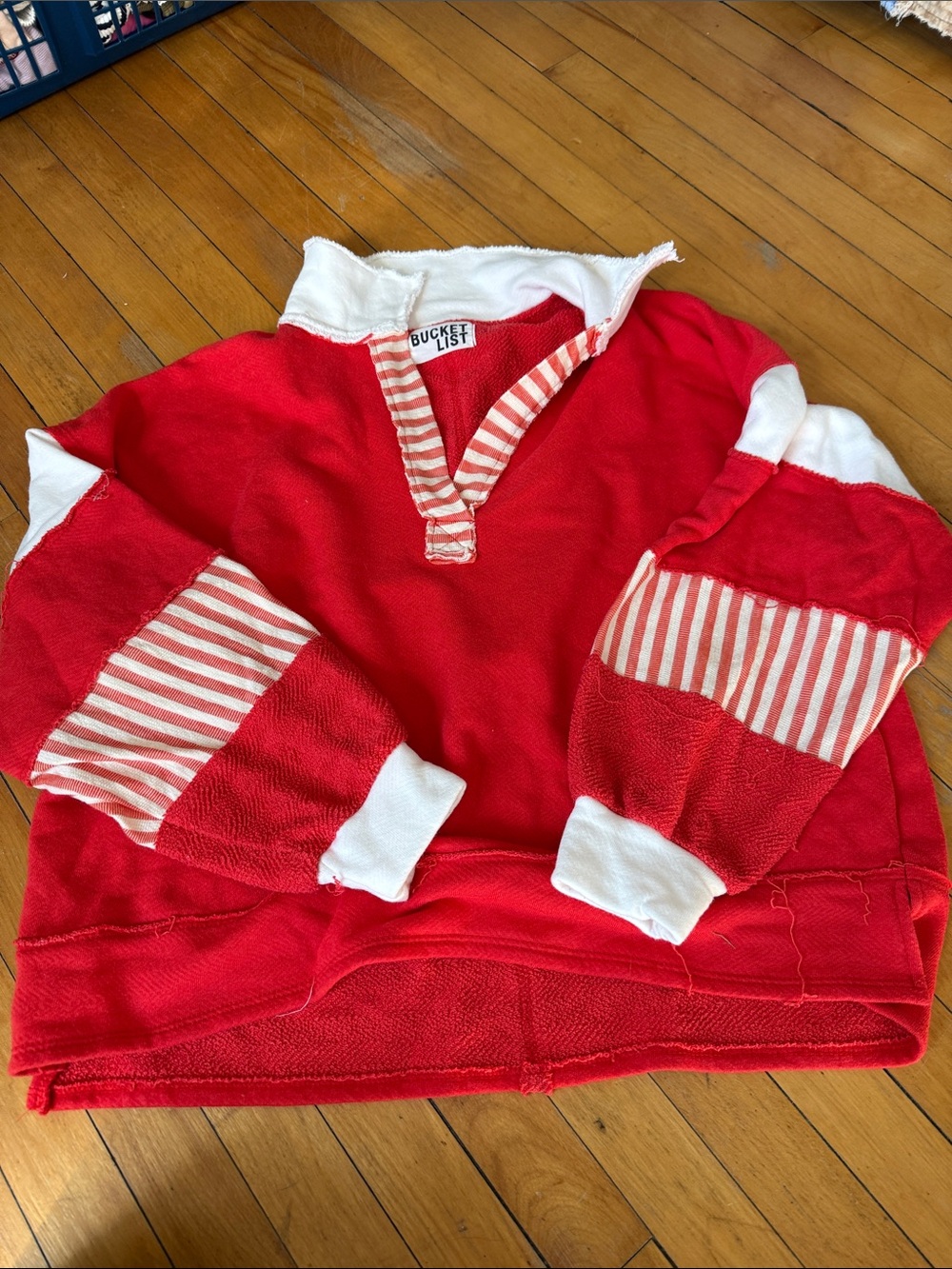 BUCKETLIST Red & White Kids Hoodie Pullover